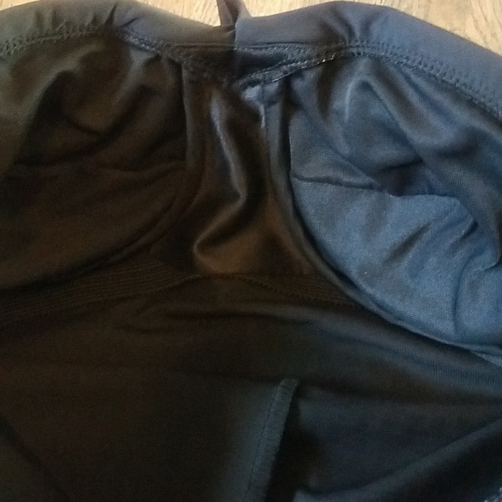 Miraclesuit one piece black swimsuit size medium - Picture 4 of 7